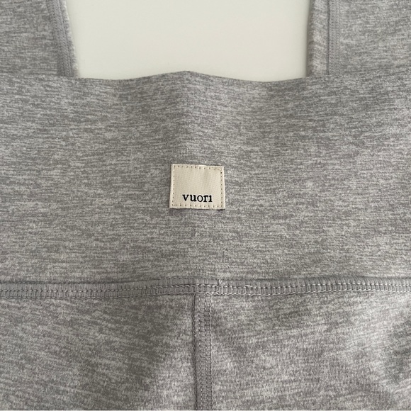 SOLD Vuori High Waist Leggings - Picture 2 of 5